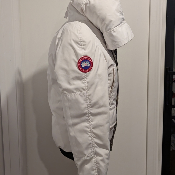 Canada Goose Inspired Kids Green Camouflage Puffer Jacket - Picture 5 of 7